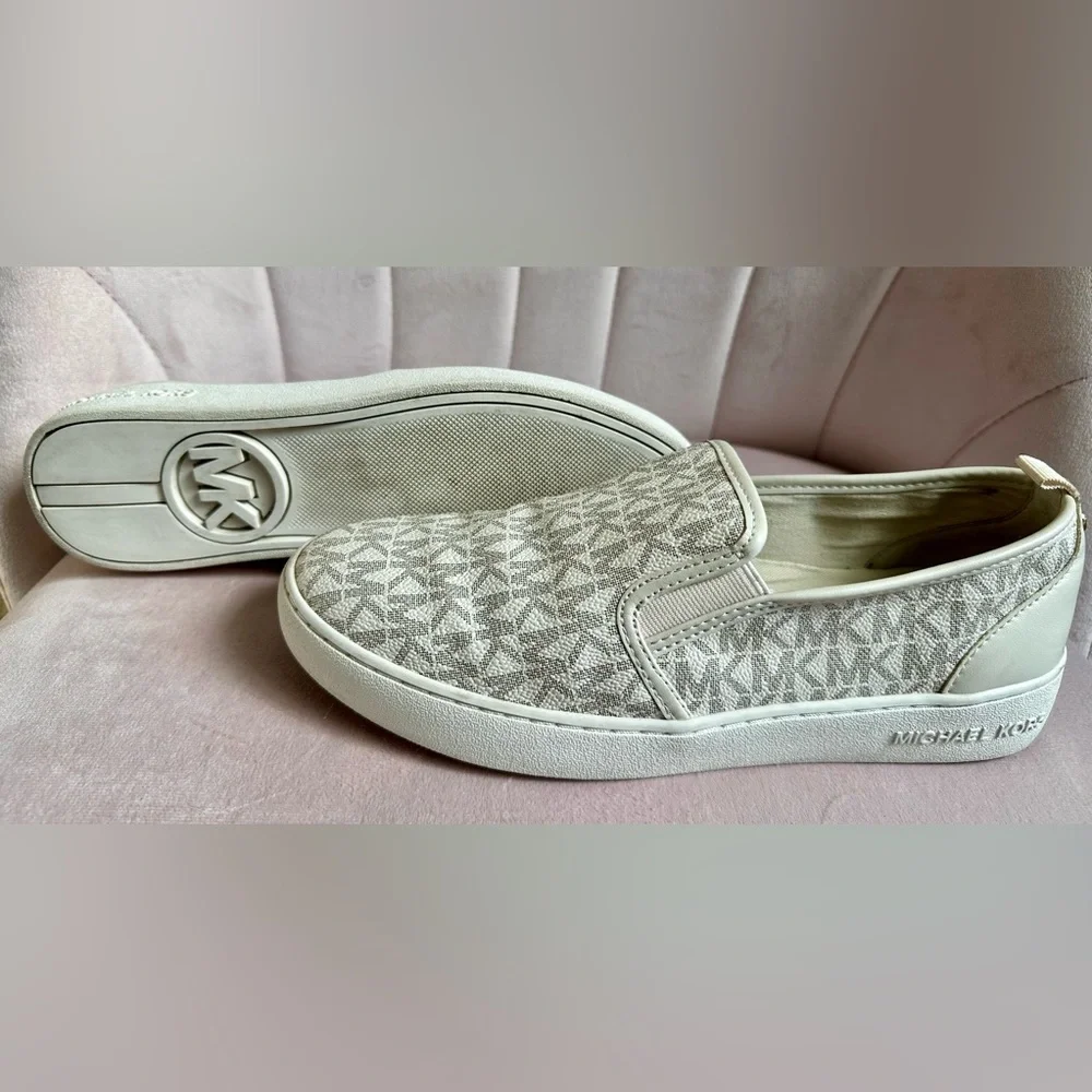 Michael Kors White/Gray MK Logo Slip-On Sneakers - Picture 3 of 4